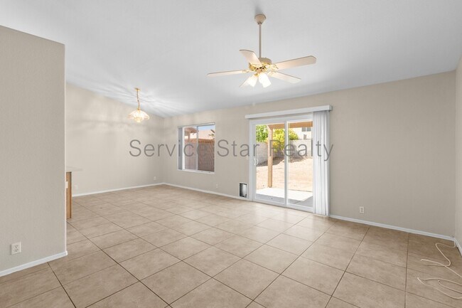 8178 W Stella Ave Glendale, AZ 85303 photo 5