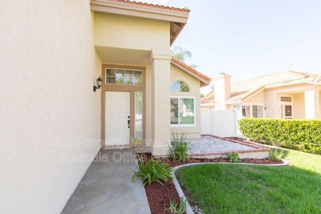 30345 Pechanga Dr Temecula, CA 92592 photo 5