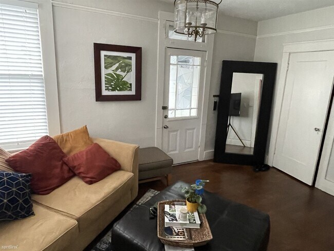 3621 Fourth Ave San Diego, CA 92103 photo 4