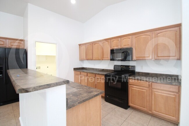 29654 W Weldon Ave Buckeye, AZ 85396 photo 4