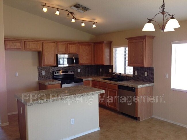 949 E Laredo St Chandler, AZ 85225 photo 3