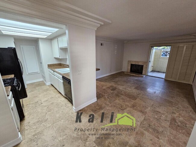 755 Brookstone Rd Chula Vista, CA 91913 photo 3