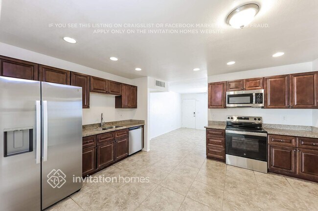3424 W Bloomfield Rd Phoenix, AZ 85029 photo 5