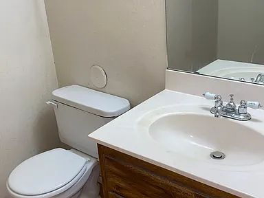 2621 E Harvard St Phoenix, AZ 85008 photo 2