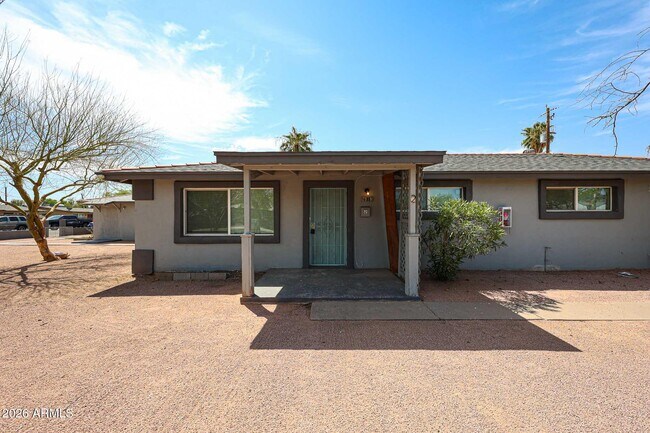 2919 E Oak St Phoenix, AZ 85008