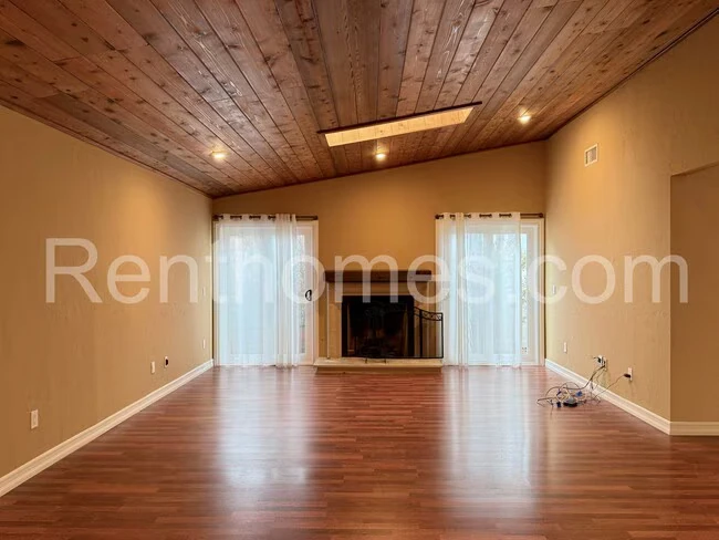 11339 Red Cedar Ln San Diego, CA 92131 photo 3