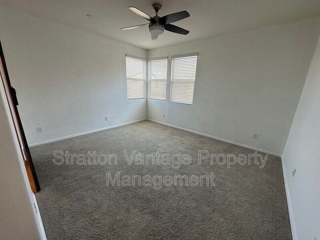 14870 W Encanto Blvd Goodyear, AZ 85395 photo 5