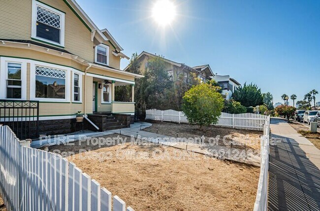 2477 A St San Diego, CA 92102 photo 3
