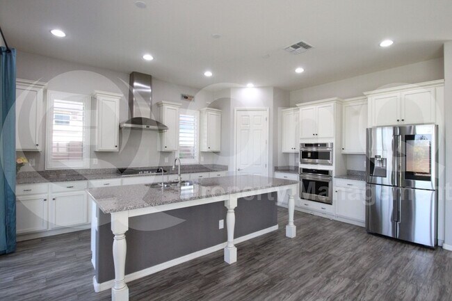 22510 N 102nd Ave Peoria, AZ 85383 photo 4