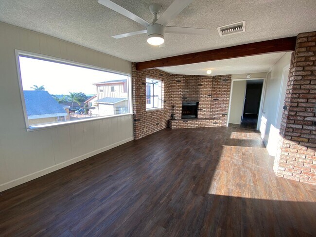 6618 Preece Ct San Diego, CA 92111 photo 4