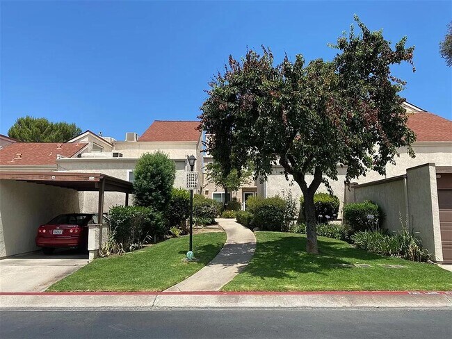 23948 Green Haven Ln Ramona, CA 92065 photo 2