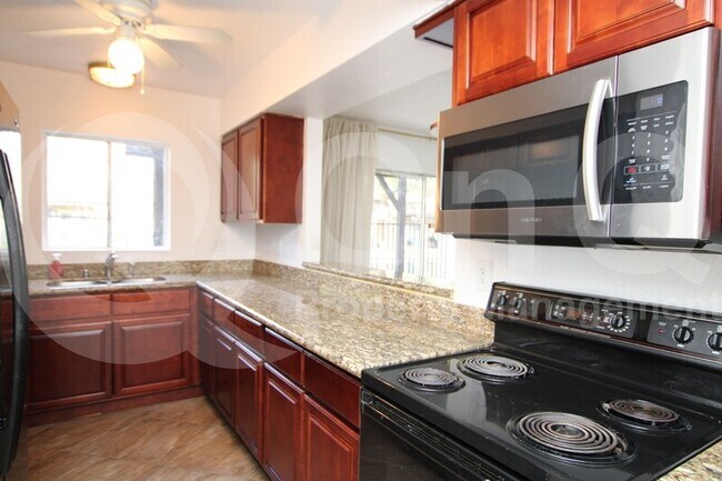 2338 W Lindner Ave Mesa, AZ 85202 photo 2