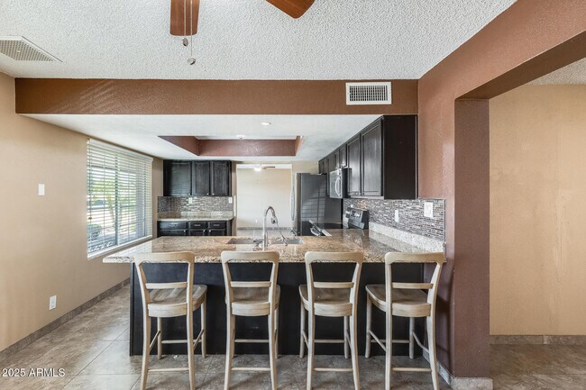 17633 N 15th Ave Phoenix, AZ 85023 photo 5