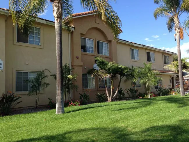374 Moss St Chula Vista, CA 91911