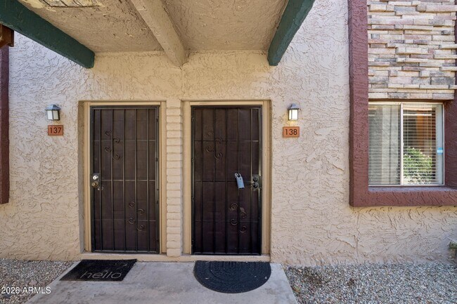 4354 N 82nd St Scottsdale, AZ 85251 photo 3