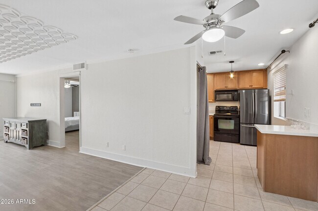 4354 N 82nd St Scottsdale, AZ 85251 photo 5