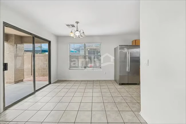 6133 S Wilson Dr Chandler, AZ 85249 photo 5