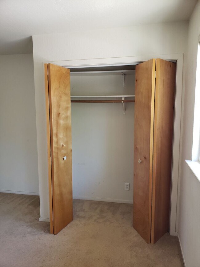 210 Locust St Santa Cruz, CA 95060 photo 3