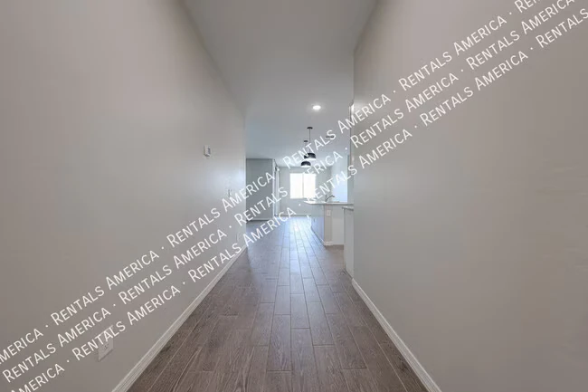 5612 W Ldg Dr Phoenix, AZ 85339 photo 5