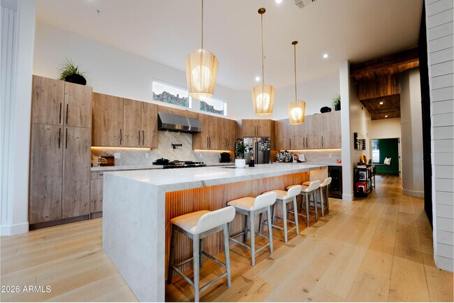11529 E Desert Holly Dr photo 3