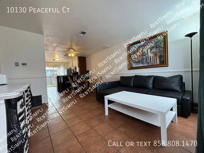 10130 Peaceful Ct Santee, CA 92071 photo 3
