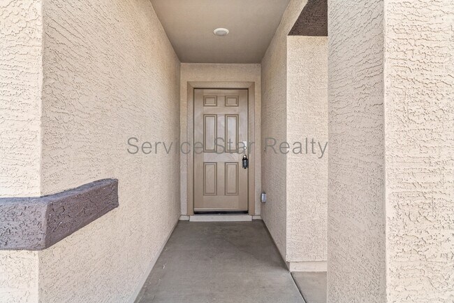 24571 W Pima St Buckeye, AZ 85326 photo 3