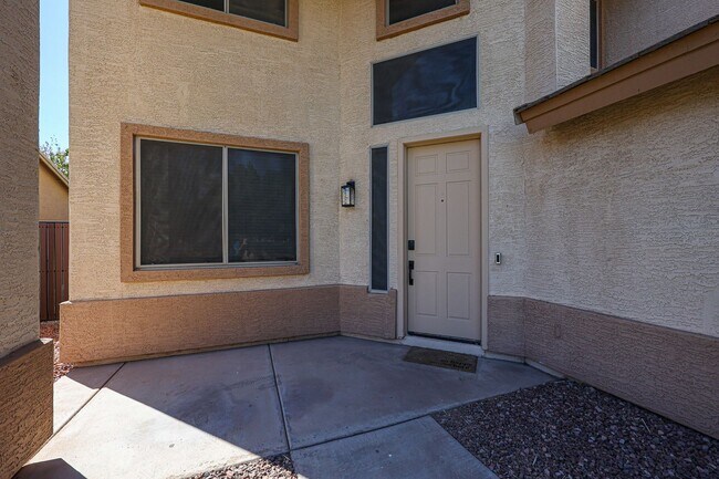 3840 S Peden Dr Chandler, AZ 85248 photo 5