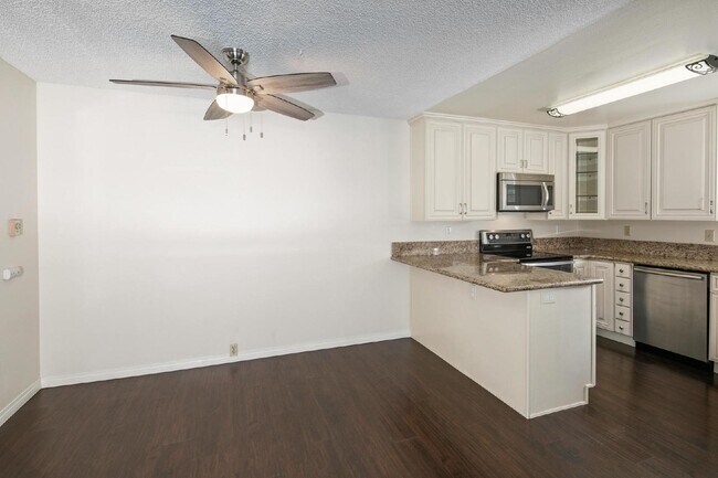 9677 Easter Way San Diego, CA 92121 photo 5