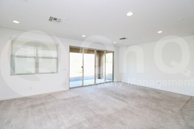 12546 W Calle De Baca Peoria, AZ 85383 photo 5