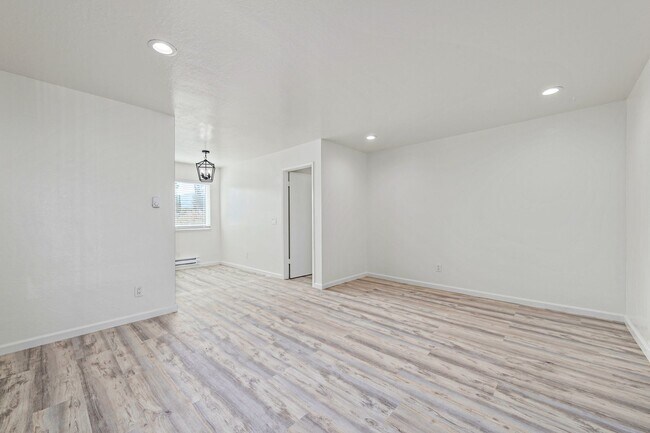 1507 Brookvale Dr San Jose, CA 95129 photo 3