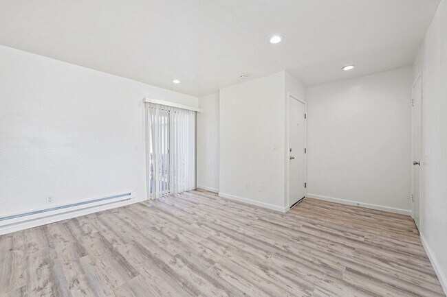 1507 Brookvale Dr San Jose, CA 95129 photo 5