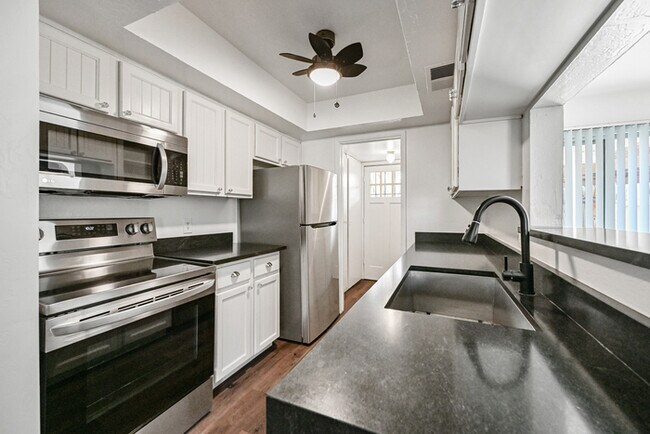 4549 E Rhonda Dr Phoenix, AZ 85018 photo 5