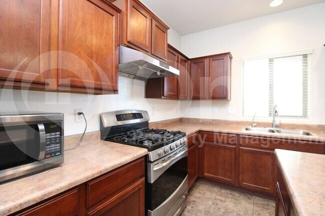 7373 W Monte Cristo Ave Peoria, AZ 85382 photo 3