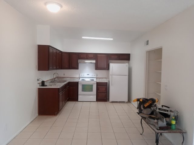 499 E Navajo Ave Apache Junction, AZ 85119 photo 2