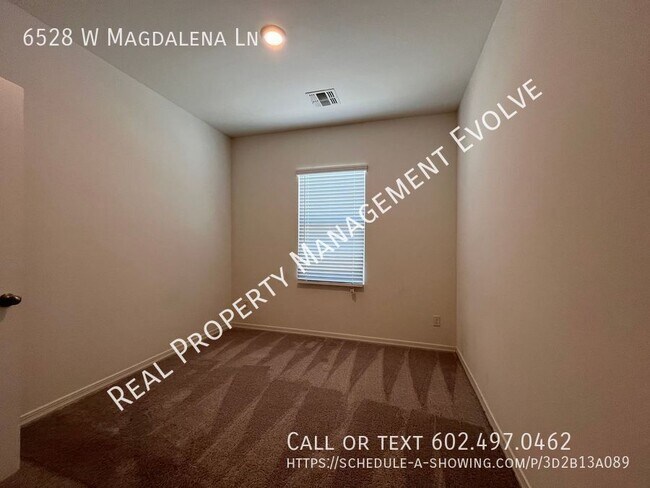 6528 W Magdalena Ln Phoenix, AZ 85339 photo 4
