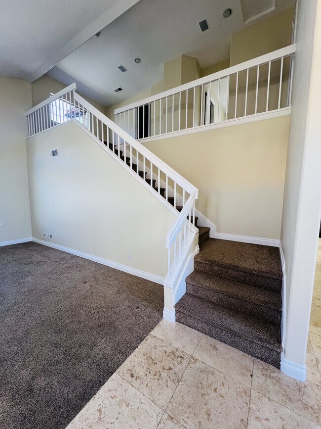 25183 Parkcrest Dr Murrieta, CA 92562 photo 4