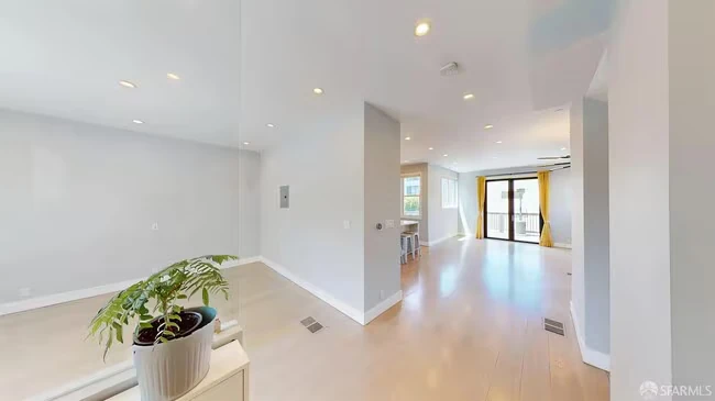 3BR/2BA Single Family House on Mississippi St · San Francisco photo 3