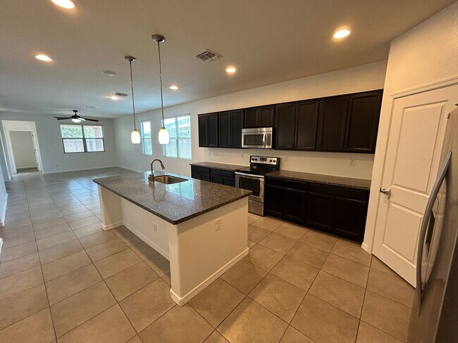 10319 W Hammond Ln photo 4
