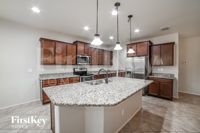 1931 W Desert Spring Way San Tan Valley, AZ 85144 photo 4