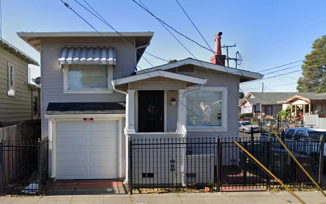 7001 Orral St Oakland, CA 94621 photo 2