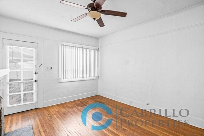 401 E Juniper St San Diego, CA 92101 photo 3