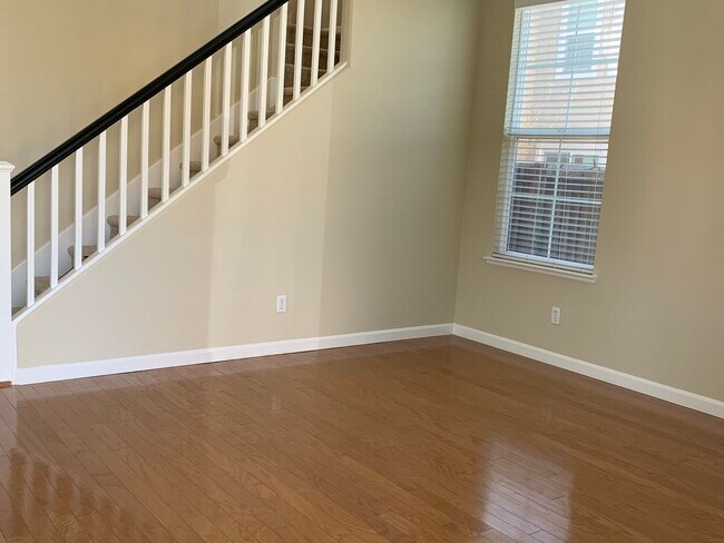 1717 Blakesley Dr San Ramon, CA 94582 photo 3