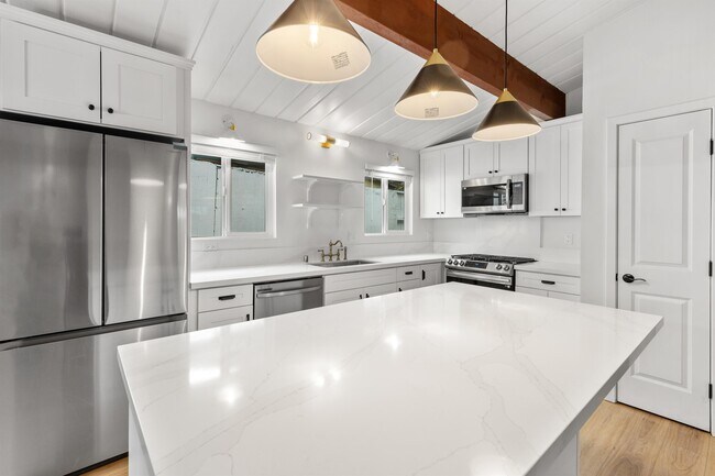 5649 Baja Dr San Diego, CA 92115 photo 3