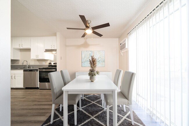269 W San Marcos Blvd San Marcos, CA 92069 photo 3