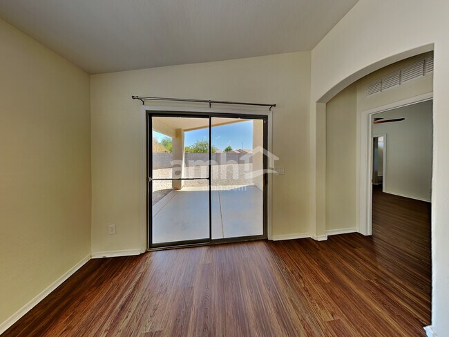 13101 N 127th Ln El Mirage, AZ 85335 photo 5