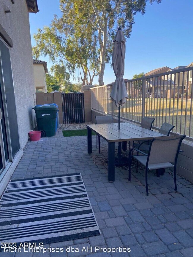 3364 W Hayduk Rd Phoenix, AZ 85339 photo 4