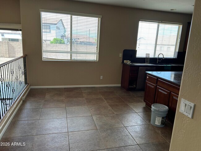 17578 W Carmen Dr Surprise, AZ 85388 photo 5
