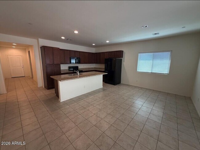 21144 W Cypress St Buckeye, AZ 85396 photo 4