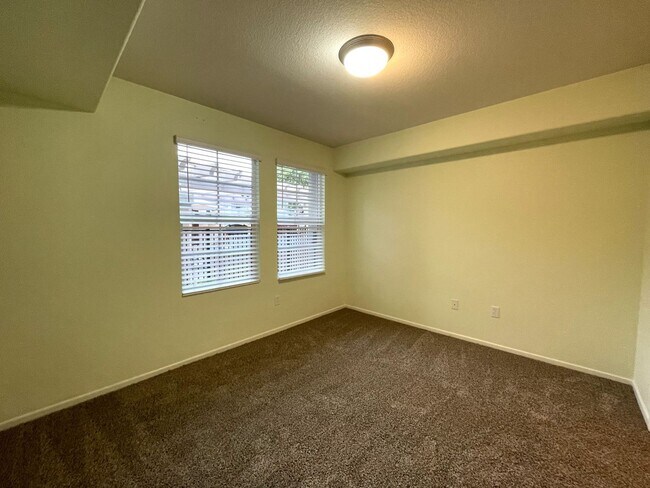 2707 White Pine Ct Chula Vista, CA 91915 photo 3