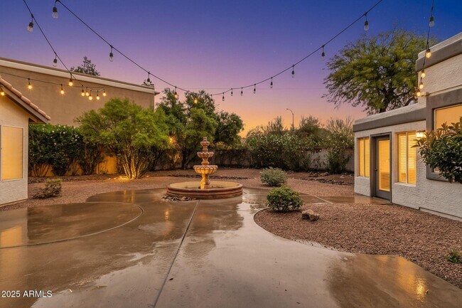 9379 E Windrose Dr Scottsdale, AZ 85260 photo 4